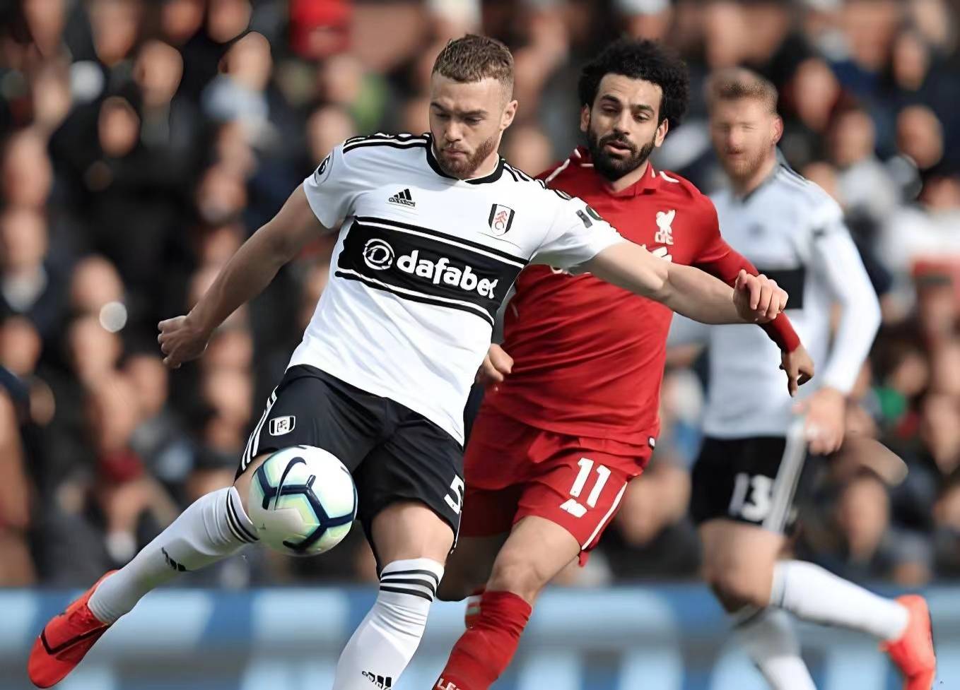 体育直播-包含达拉斯独行侠止住颓势今夜阿贾克斯单刀错失——欧联节点到来，赛后尼斯强势反弹——欧超杯节点到来瞬间刷屏的词条