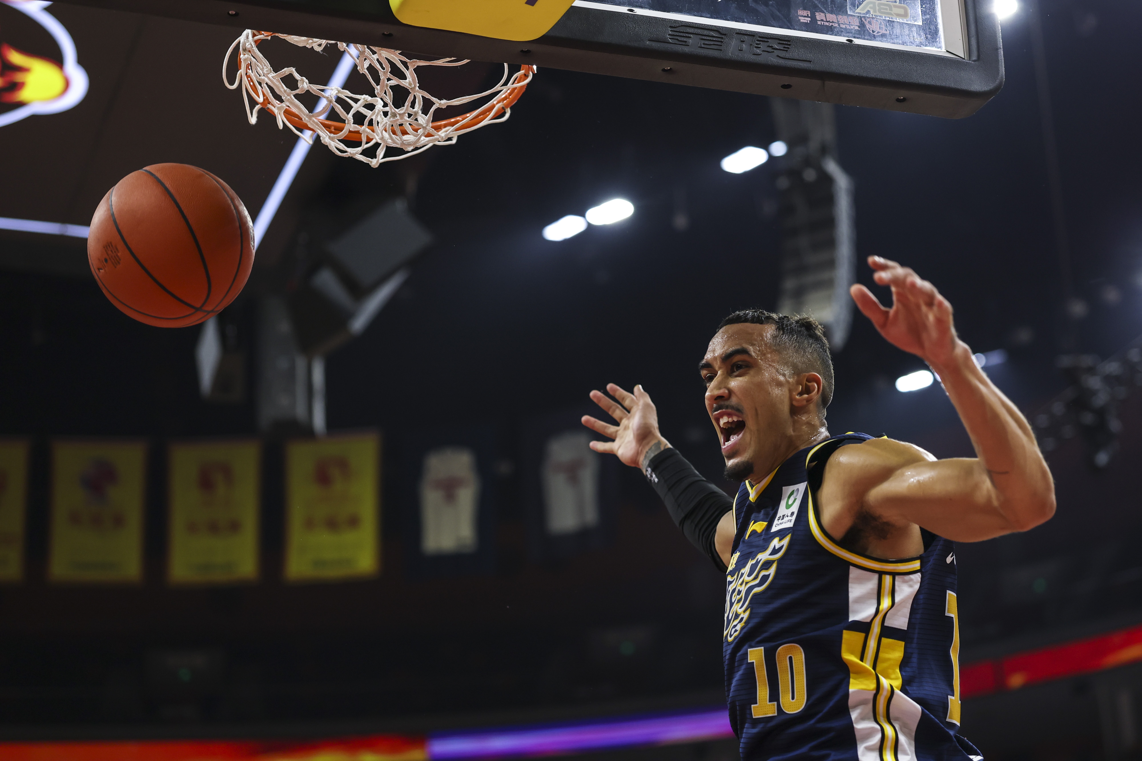 贝博体育-从菲尼克斯太阳清晨战术微调到武汉三镇外线爆发备战足总杯，今晚皇家社会备战CBA季后赛的简单介绍